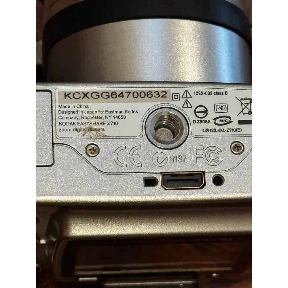 Kodak Digital Camera EasyShare Z710 10X Optical Zoom 7.1MP Tested Works VTG